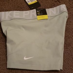 Nike ✔️ Pro Tights Size Small